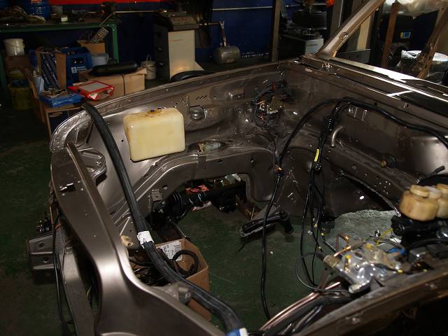 Bild-831: Motorraum-3